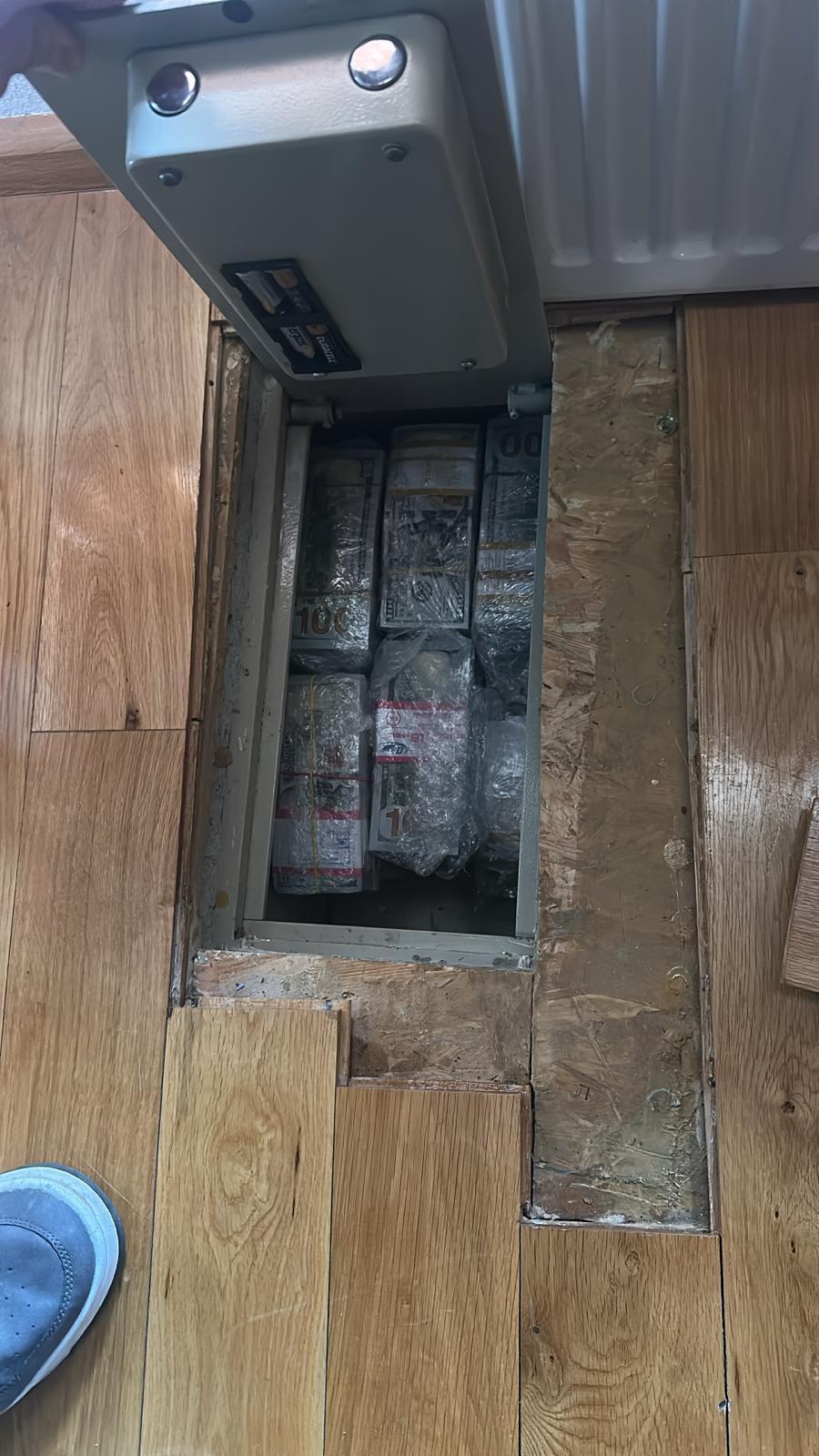 Percheziții la Horațiu Potra și la bodyguardul lui Călin Georgescu. Acuzații de „acțiuni contra ordinii constituționale” 954469