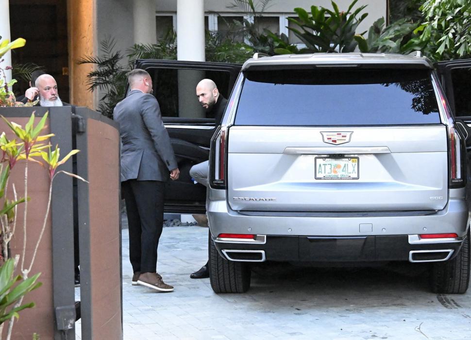 Frații Tate vor să închirieze în Florida o vilă de 20 de milioane de dolari, în care stau doar vedete 955065