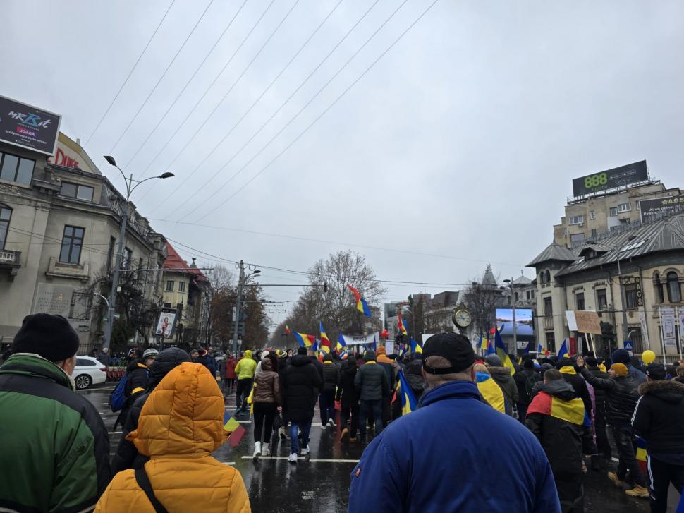 Cum a fost la protestul cu „un milion de români” al celor de la AUR: ”Să aveți grijă la buzunare în mulțimea asta!” 955234
