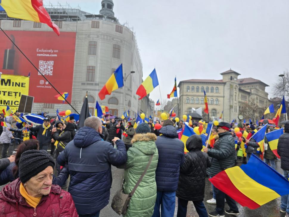 Cum a fost la protestul cu „un milion de români” al celor de la AUR: ”Să aveți grijă la buzunare în mulțimea asta!” 955241