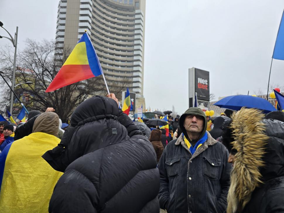 Cum a fost la protestul cu „un milion de români” al celor de la AUR: ”Să aveți grijă la buzunare în mulțimea asta!” 955245