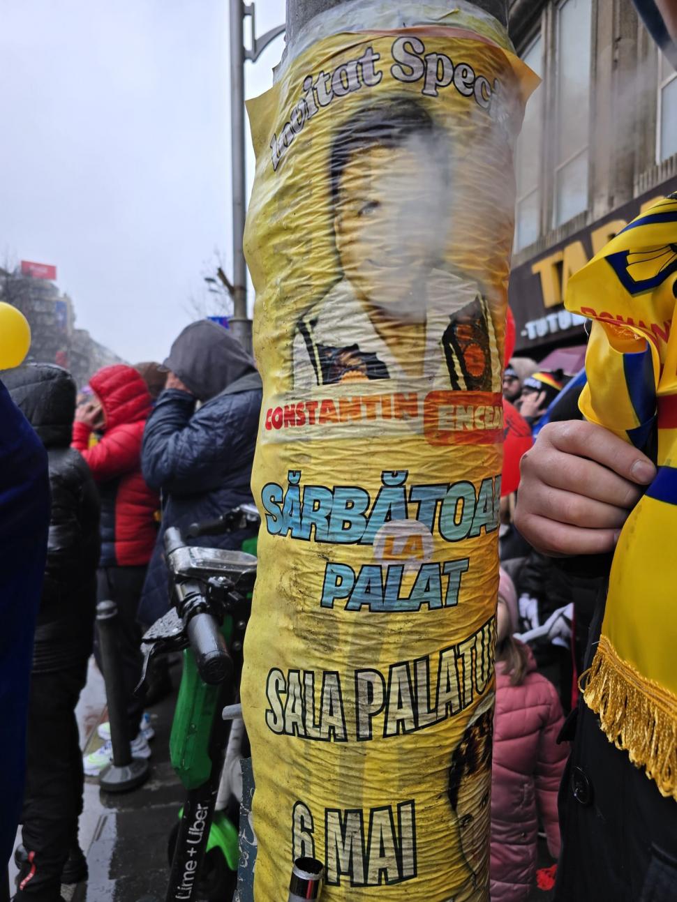 Cum a fost la protestul cu „un milion de români” al celor de la AUR: ”Să aveți grijă la buzunare în mulțimea asta!” 955251