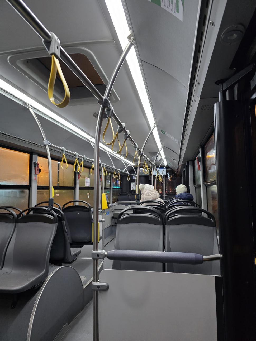 Cum a ajuns cel mai celebru șofer de autobuz din România pe TikTok. „Toate acele clipuri cu vibe-ul de dimineaţă, de la ora 04:00” 954745