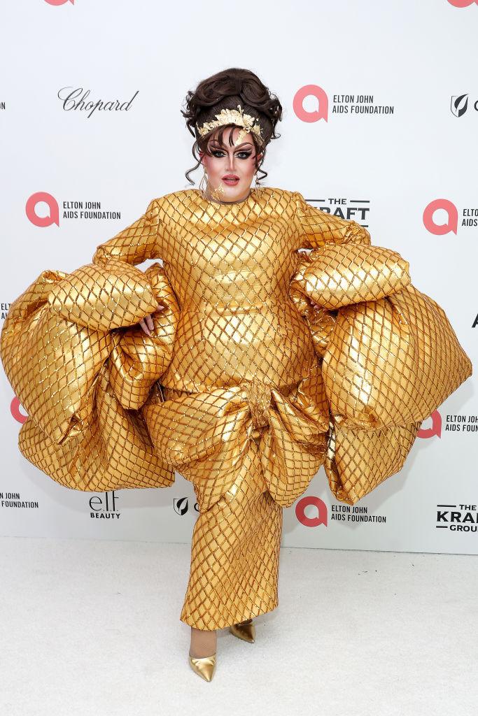 Apariţie spectaculoasă a Mădălinei Ghenea la petrecerea organizată de Elton John după gala Oscar 2025 955671