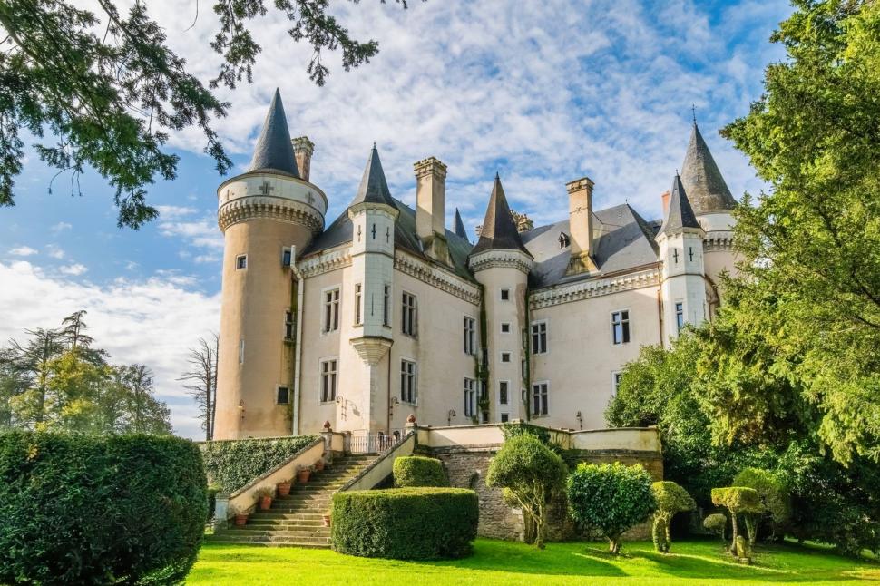 Castelul în care Napoleon și-ar fi ascuns comoara e scos la vânzare, iar prețul este surprinzător 957173