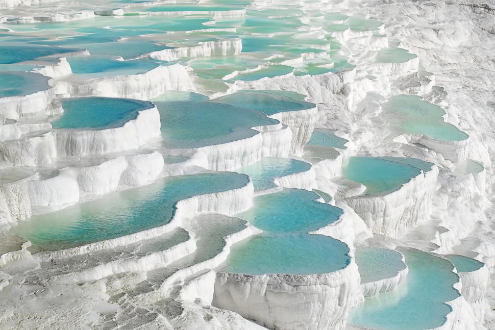 Imagini uluitoare cu „Castelul de bumbac” format din cele mai fotogenice piscine termale. Mulți români ajung în zonă dar nu știu de ele 957934