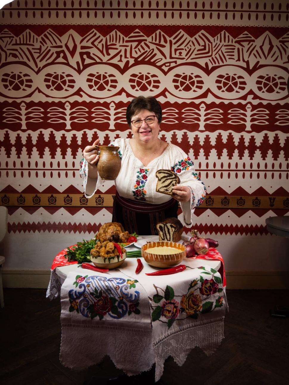 Gina Bradea, femeia care a clădit un imperiu culinar cu mâinile ei: „Nu mă împăunez cu ce nu fac. Blogul meu e muncit și cinstit!” 957991