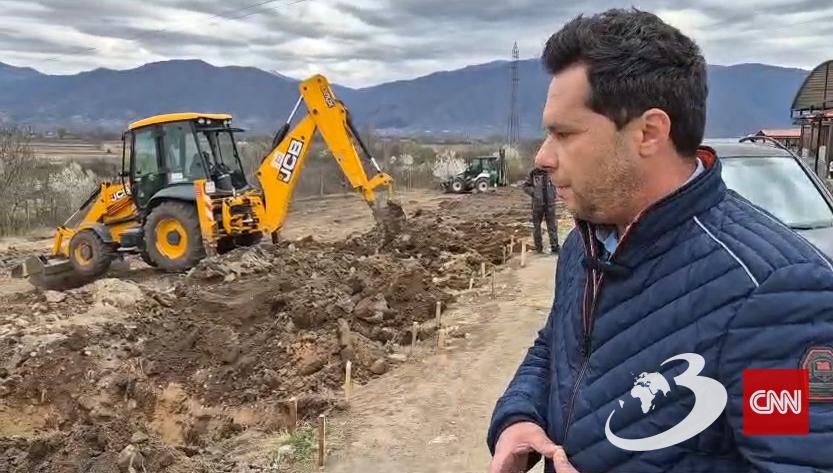 EXCLUSIV. Imagini greu de privit din Macedonia. Cimitirul din Kocani e extins, se sapă zeci de gropi pentru victimele din clubul ars 958542