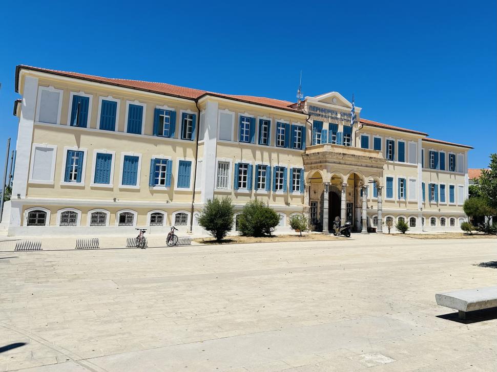 Creta, insula contrastelor din Grecia: munţi, ape turcoaz, hoteluri de lux, delicii culinare şi tradiţii 960055