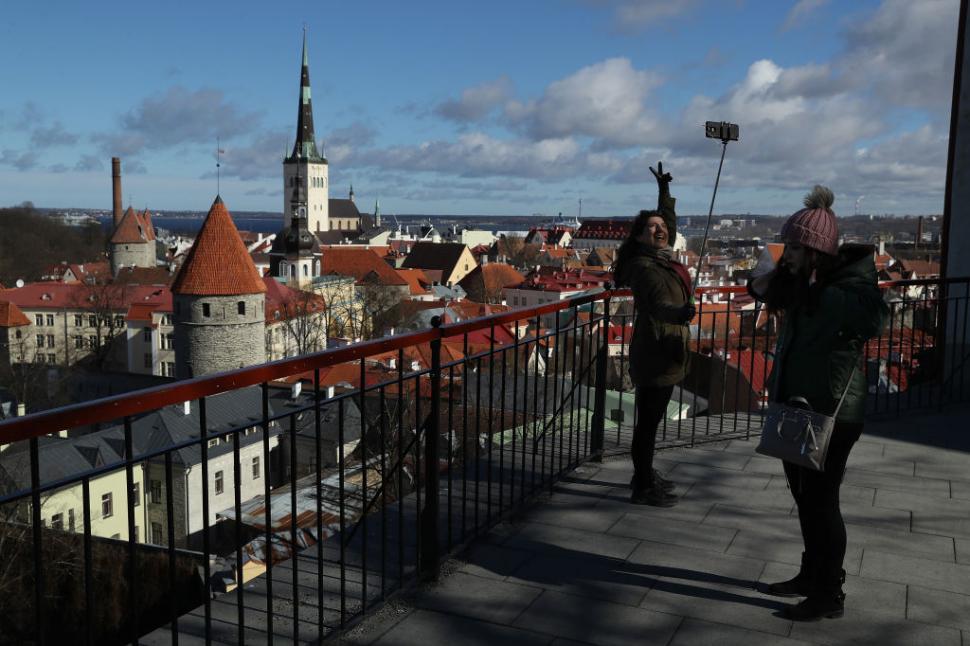 Cum e să pleci într-o vacanță planificată integral cu AI. O femeie a experimentat asta în Estonia și a avut o mare problemă 959972