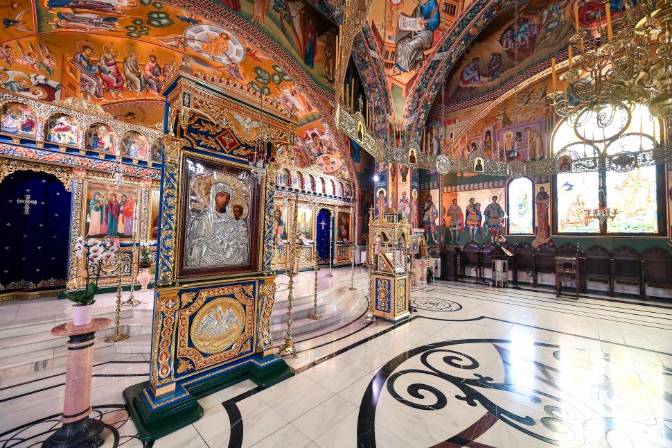 Eveniment unic în Patriarhia Română: Moaştele Sfintei Împărătese Elena vor fi aduse la Mănăstirea Pantocrator 959990