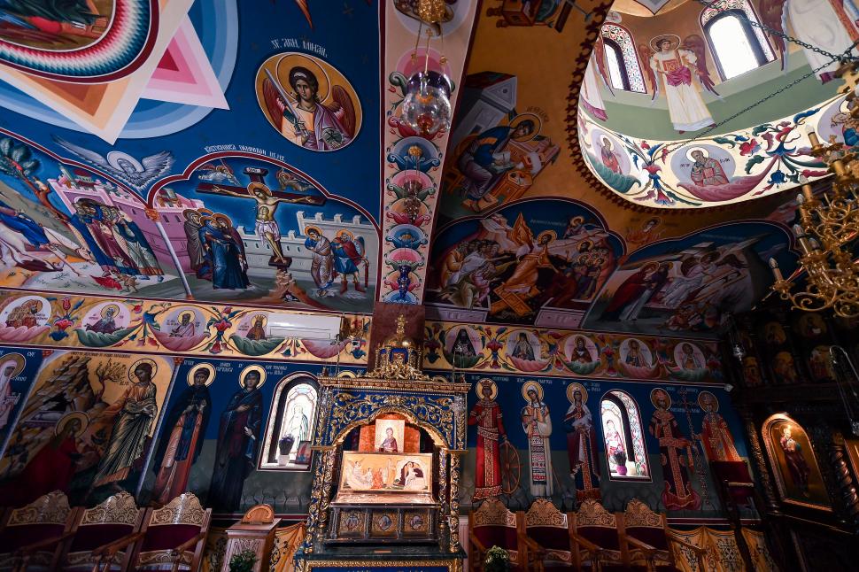 Eveniment unic în Patriarhia Română: Moaştele Sfintei Împărătese Elena vor fi aduse la Mănăstirea Pantocrator 960000