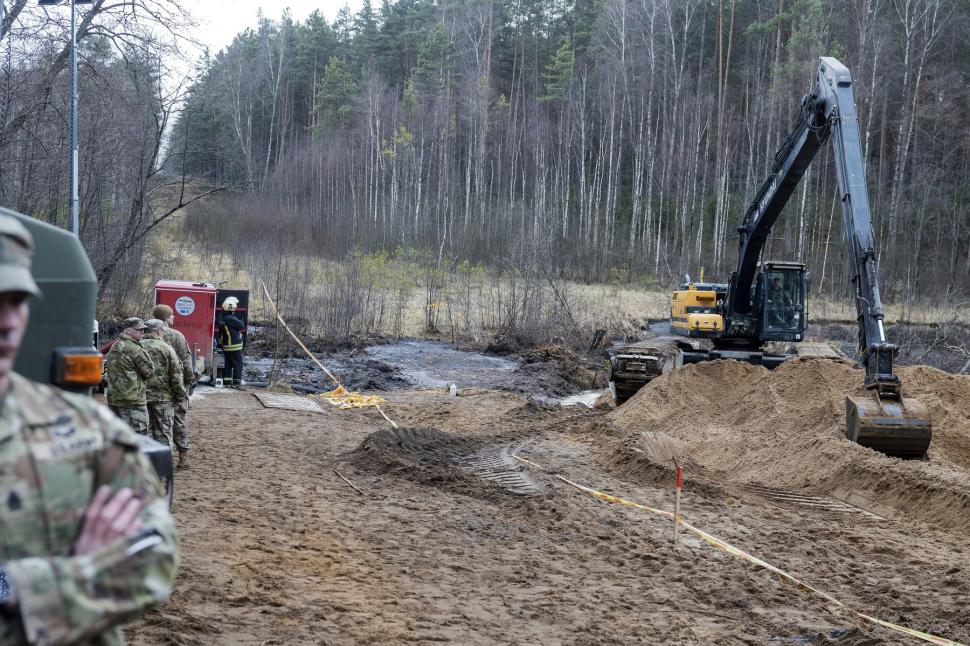 Imagini cu locul în care au dispărut, misterios, soldații americani care participau la exercițiile NATO din Lituania 960718