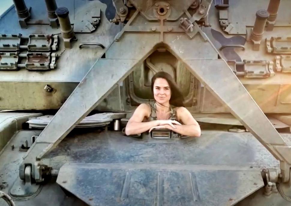 Propagandista glamour a lui Putin a fost ucisă de o mină terestră la câteva ore după ce a râs de Ucraina pe rețelele sociale: Țara 404 960582