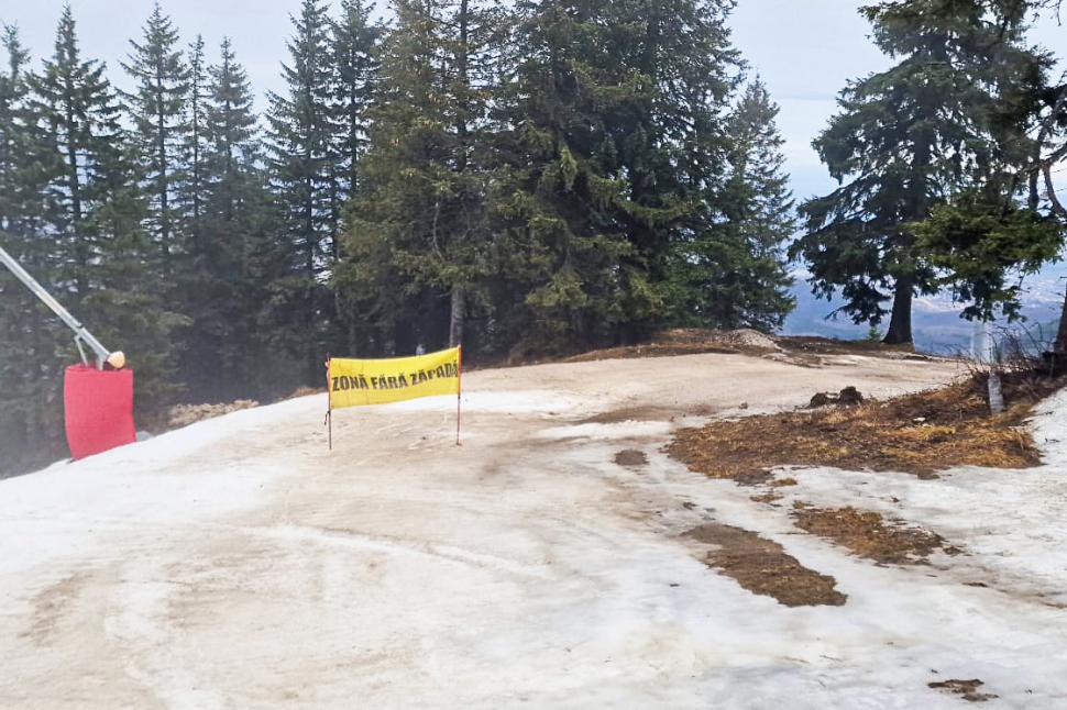 Final de sezon de schi în România: Pârtiile din Poiana Brașov s-au închis înainte de data oficială. Cum arată acum domeniul schiabil 960791