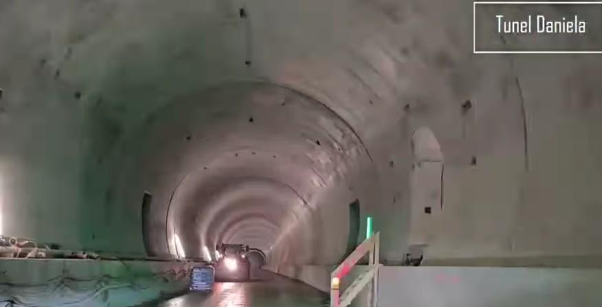 Imagini spectaculoase cu primul tunel de pe Autostrada Sibiu-Pitești. CNAIR: Circulația pe secțiunea 4 ar putea fi deschisă din 2026 960983