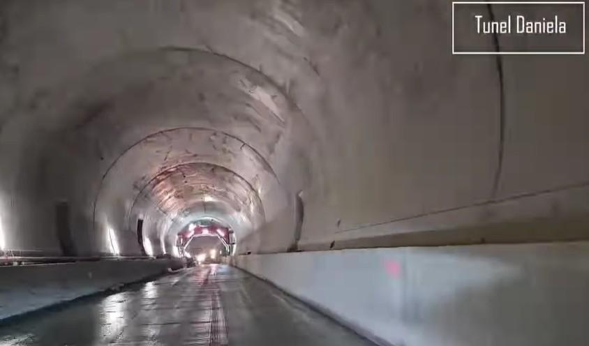 Imagini spectaculoase cu primul tunel de pe Autostrada Sibiu-Pitești. CNAIR: Circulația pe secțiunea 4 ar putea fi deschisă din 2026 960984