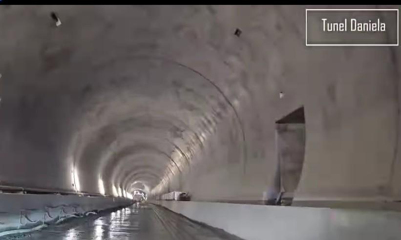 Imagini spectaculoase cu primul tunel de pe Autostrada Sibiu-Pitești. CNAIR: Circulația pe secțiunea 4 ar putea fi deschisă din 2026 960985