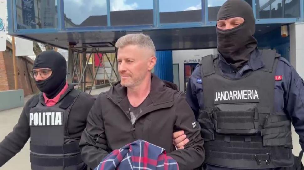 Comisar-șef de poliție din Timişoara, arestat pentru 30 de zile după ce și-ar fi pus casa la dispoziția traficanților de droguri 961339