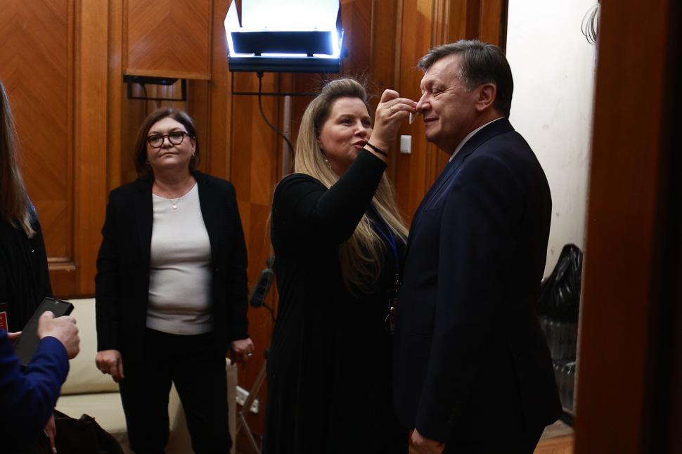 Culisele dezbaterii prezidențiale cu Crin Antonescu. Ce nu s-a văzut la televizor 961622