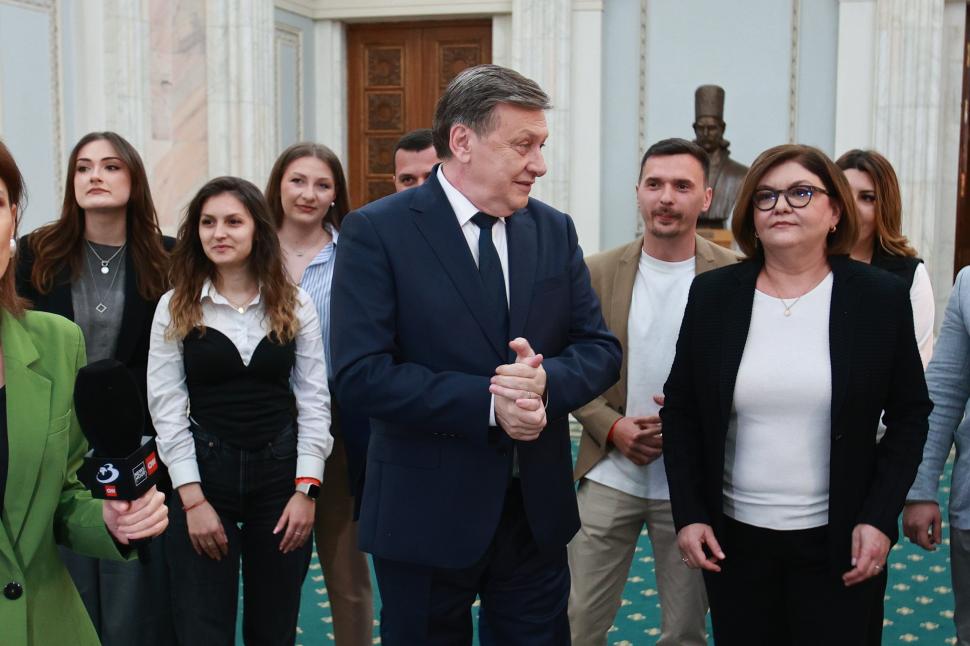 Culisele dezbaterii prezidențiale cu Crin Antonescu. Ce nu s-a văzut la televizor 961628