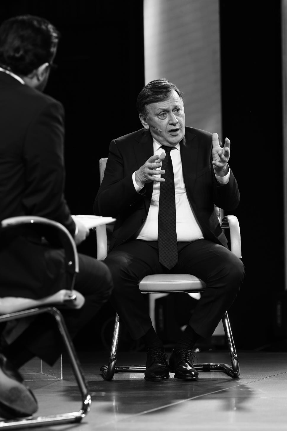 Culisele dezbaterii prezidențiale cu Crin Antonescu. Ce nu s-a văzut la televizor 961731