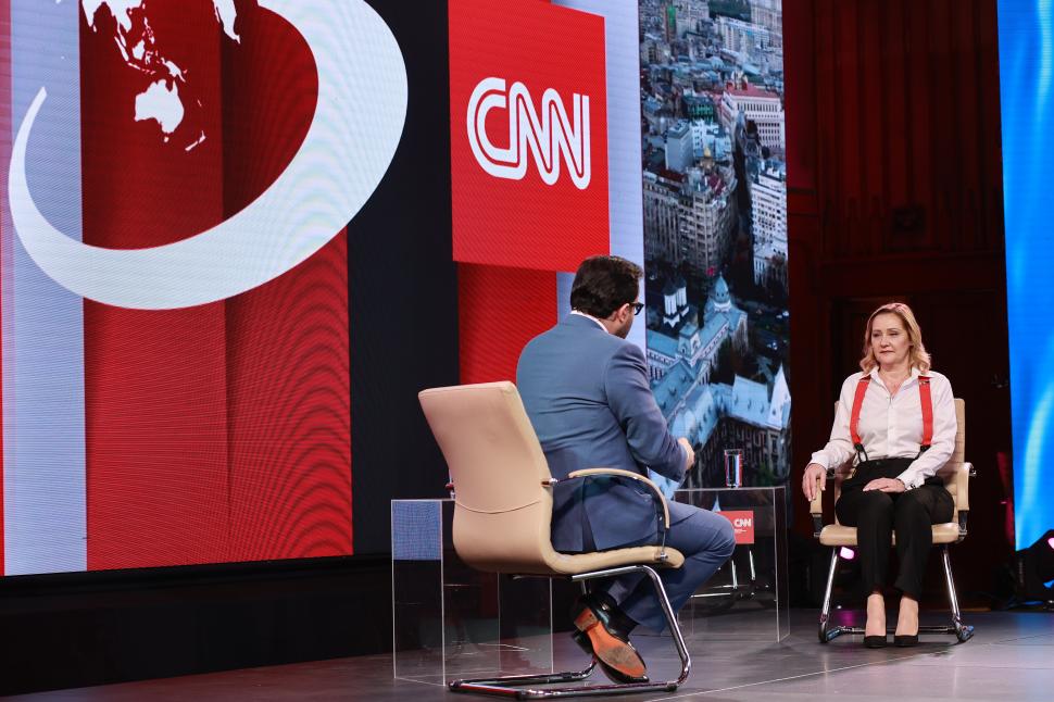 Culisele dezbaterii prezidențiale cu Elena Lasconi. Ce nu s-a văzut la televizor 962032