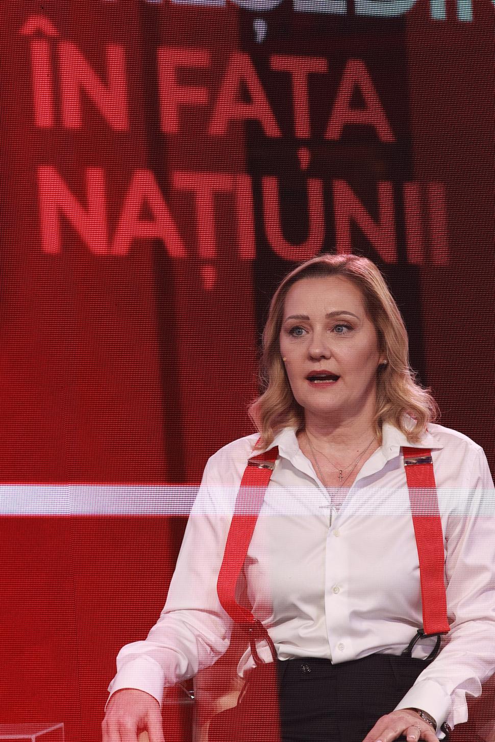 Culisele dezbaterii prezidențiale cu Elena Lasconi. Ce nu s-a văzut la televizor 962034