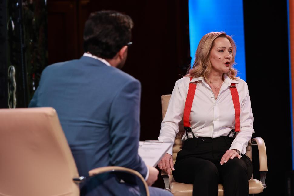 Culisele dezbaterii prezidențiale cu Elena Lasconi. Ce nu s-a văzut la televizor 962041