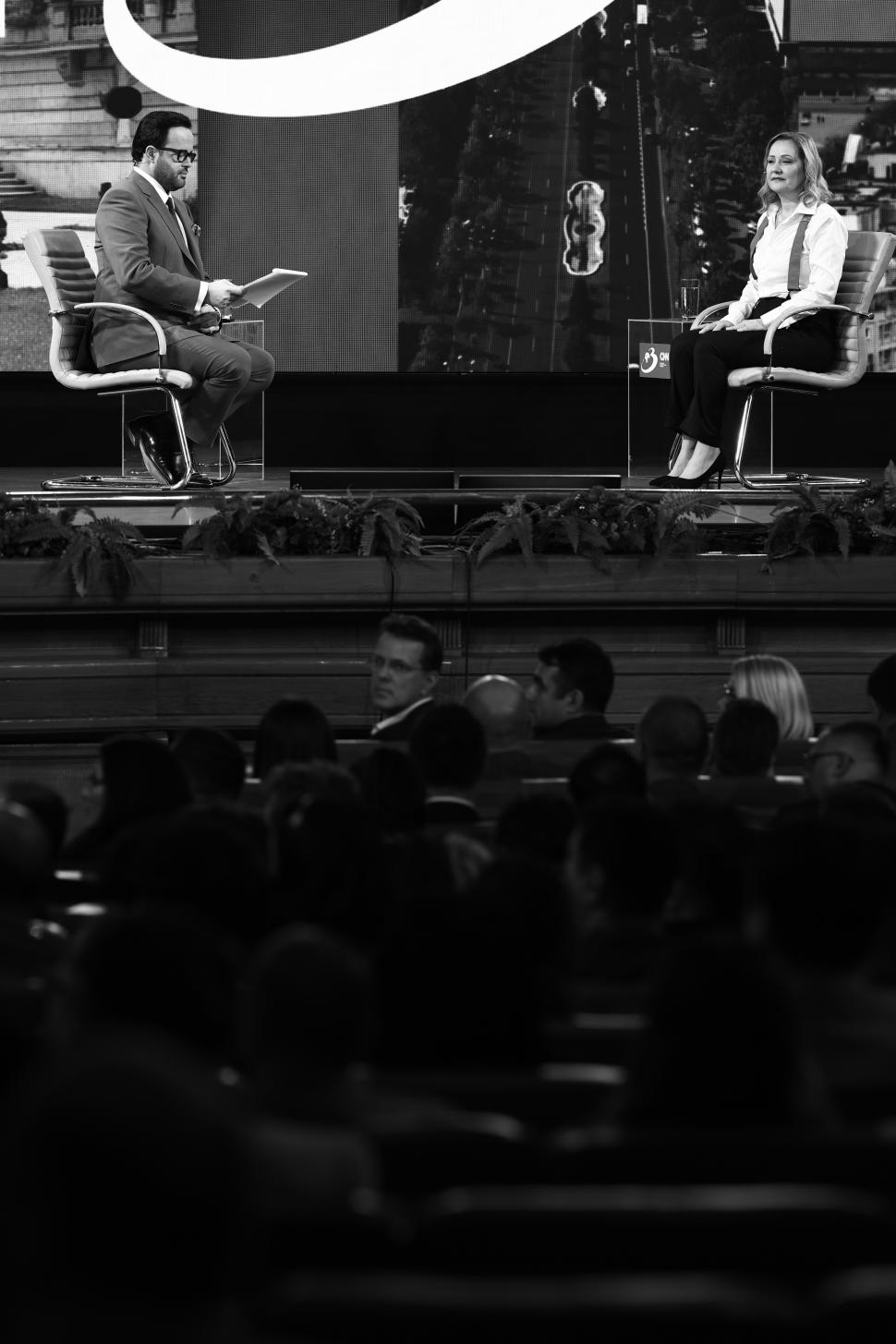 Culisele dezbaterii prezidențiale cu Elena Lasconi. Ce nu s-a văzut la televizor 962052