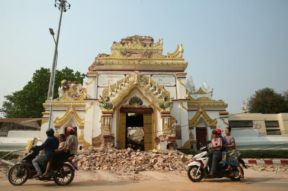 Orașul de aur care a devenit locul morții. „Cadavrele sunt incinerate la grămadă” 961932