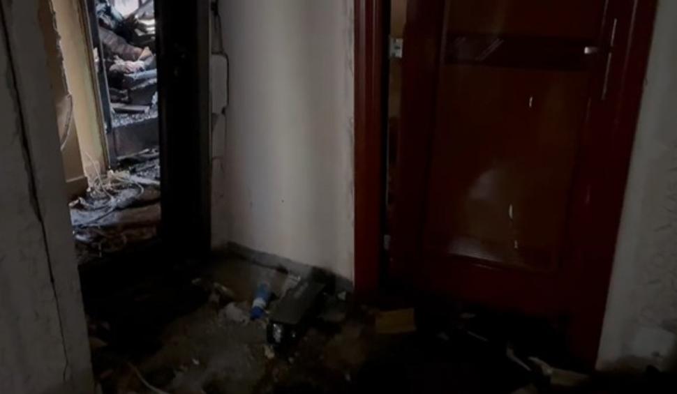 Explozie puternică într-un bloc din Ploiești. Opt persoane au fost evacuate, trei au suferit atacuri de panică 962134