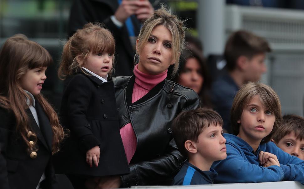 Disperată după ce instanţa i-a închis conturile, o fostă soţie de fotbalist și-a făcut profil pe OnlyFans  963218