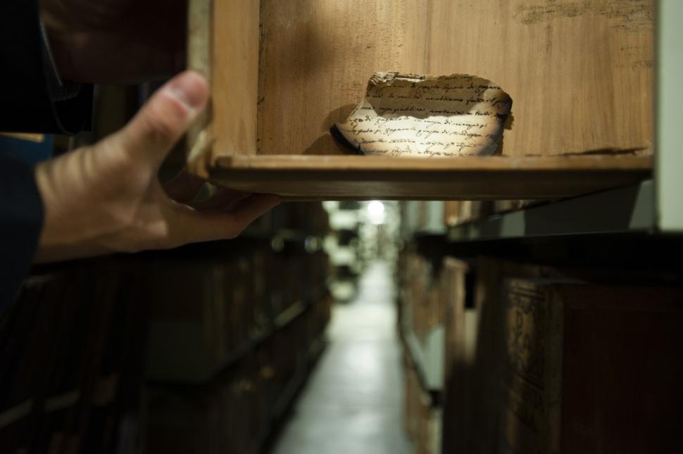 Manuscrise, volume secrete și artefacte nemaivăzute. Imagini rare din interiorul Arhivelor de la Vatican 963135