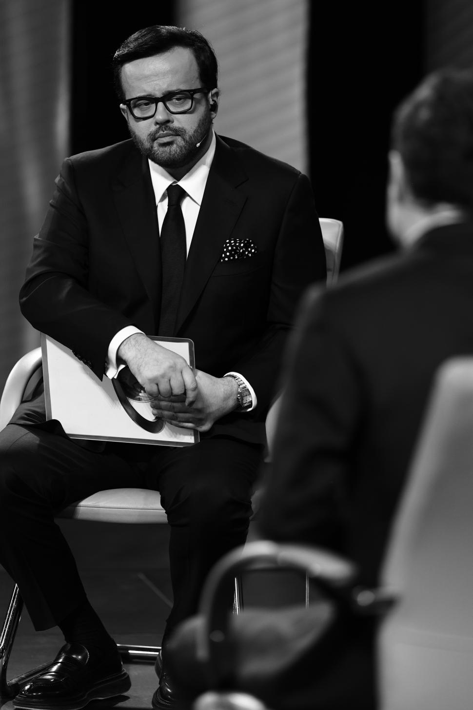 Din culisele dezbaterii-maraton „Un președinte în fața Națiunii”. Crin Antonescu și Nicușor Dan, în cea mai tensionată zi de campanie 963831