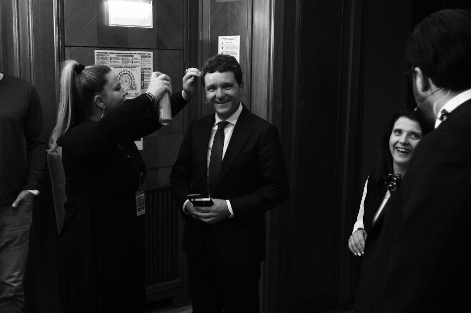 Din culisele dezbaterii-maraton „Un președinte în fața Națiunii”. Crin Antonescu și Nicușor Dan, în cea mai tensionată zi de campanie 963875