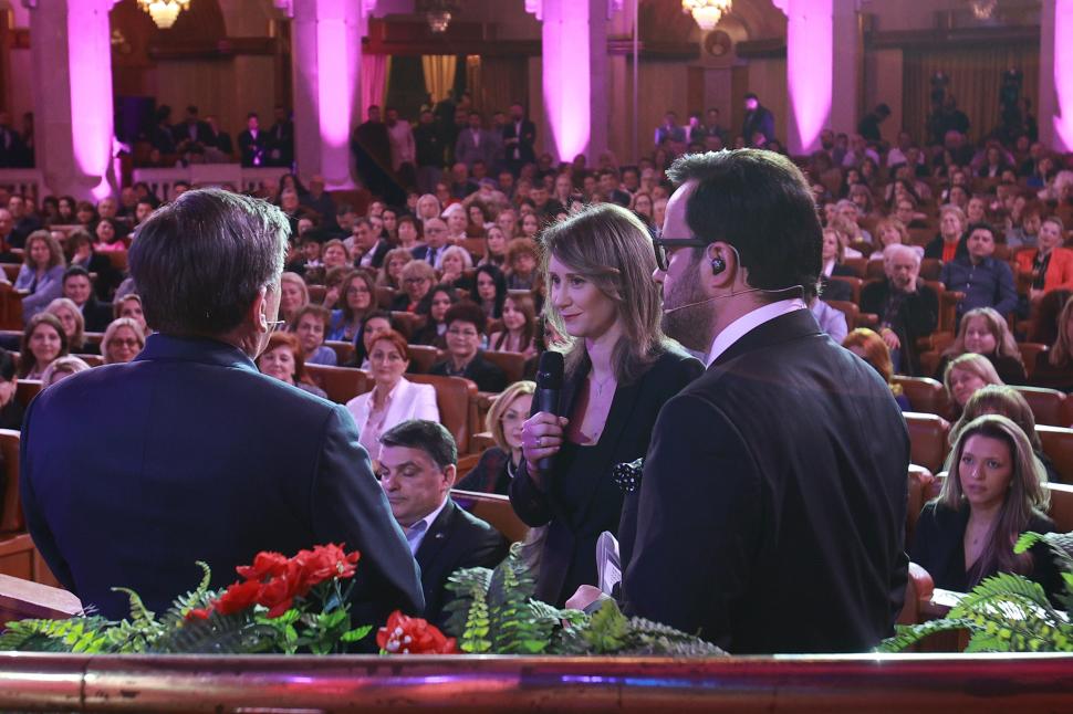 Din culisele dezbaterii-maraton „Un președinte în fața Națiunii”. Crin Antonescu și Nicușor Dan, în cea mai tensionată zi de campanie 963896