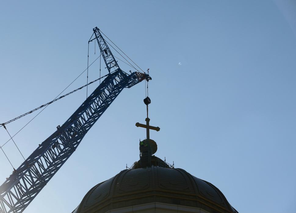 Detalii neștiute despre Catedrala Mântuirii. Cum au reușit constructorii sa ridice crucea și să facă clădirea imună la cutremure 963583