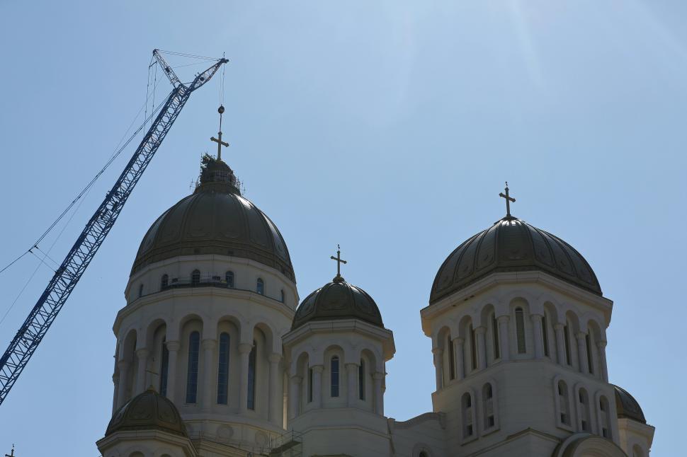 Detalii neștiute despre Catedrala Mântuirii. Cum au reușit constructorii sa ridice crucea și să facă clădirea imună la cutremure 963584