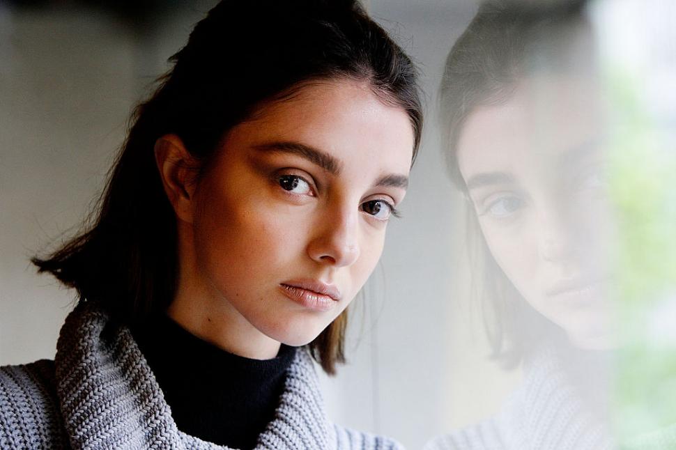 Modelul Lucy Markovic a murit la 27 de ani. Aceasta suferea de o afecțiune cerebrală rară 964234