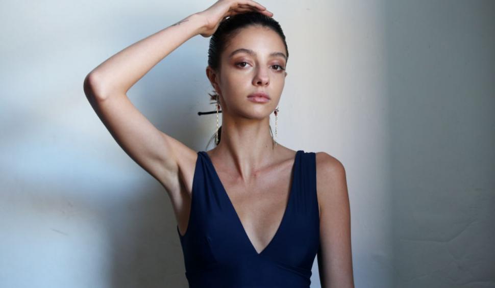 Modelul Lucy Markovic a murit la 27 de ani. Aceasta suferea de o afecțiune cerebrală rară 964393