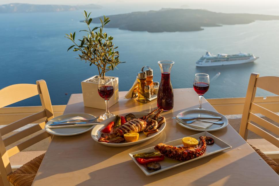 Cum arată cea mai frumoasă insulă din Grecia. E renumită pentru peisajele sale spectaculoase 963690