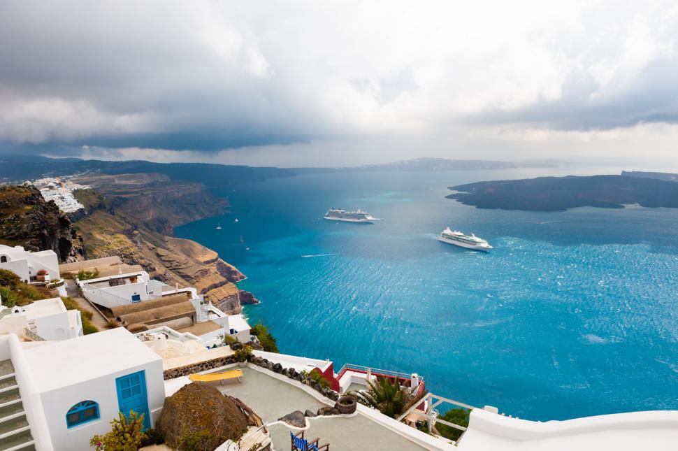 Cum arată cea mai frumoasă insulă din Grecia. E renumită pentru peisajele sale spectaculoase 963699