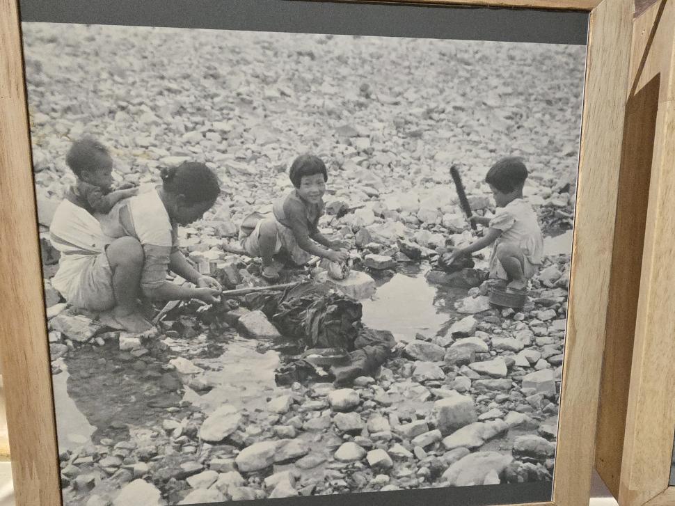 „Nu știe dacă a avut un băiat sau o fată. A murit așa.” Poveștile familiilor despărțite de granița care rupe Coreea în două 964147