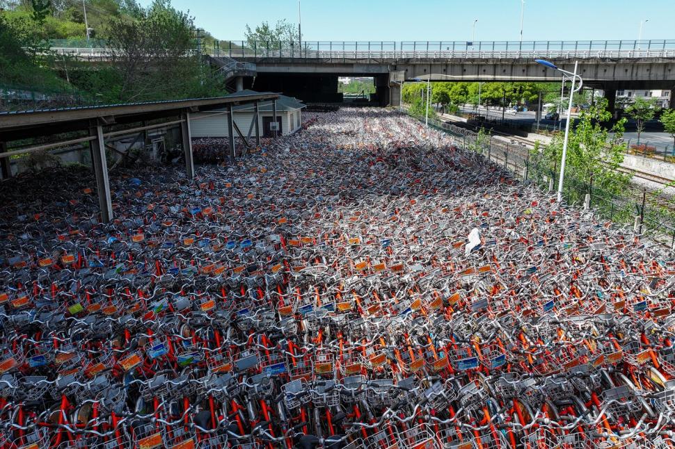 Ce se vede, de fapt, în această imagine. Scenele incredibile au fost surprinse din dronă 964667