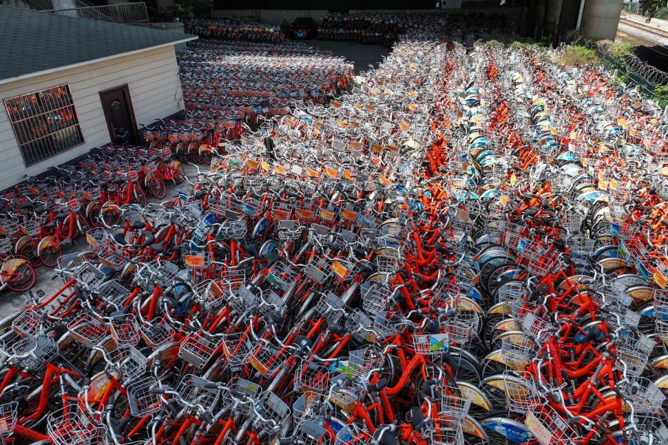 Ce se vede, de fapt, în această imagine. Scenele incredibile au fost surprinse din dronă 964670