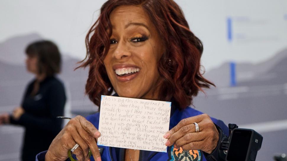 Cum a fost primul zbor doar cu femei în spațiu. Katie Perry a cântat în capsulă 964952