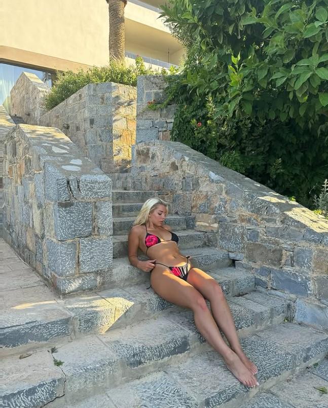 Fosta fotbalistă care a renunțat la sport pentru OnlyFans și câștigă sume fabuloase: Nu pot să mint, mi-a schimbat complet viața 964717