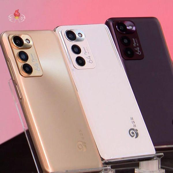 Cum arată un smartphone din Coreea de Nord și ce funcții are Samtaesung 8 965233