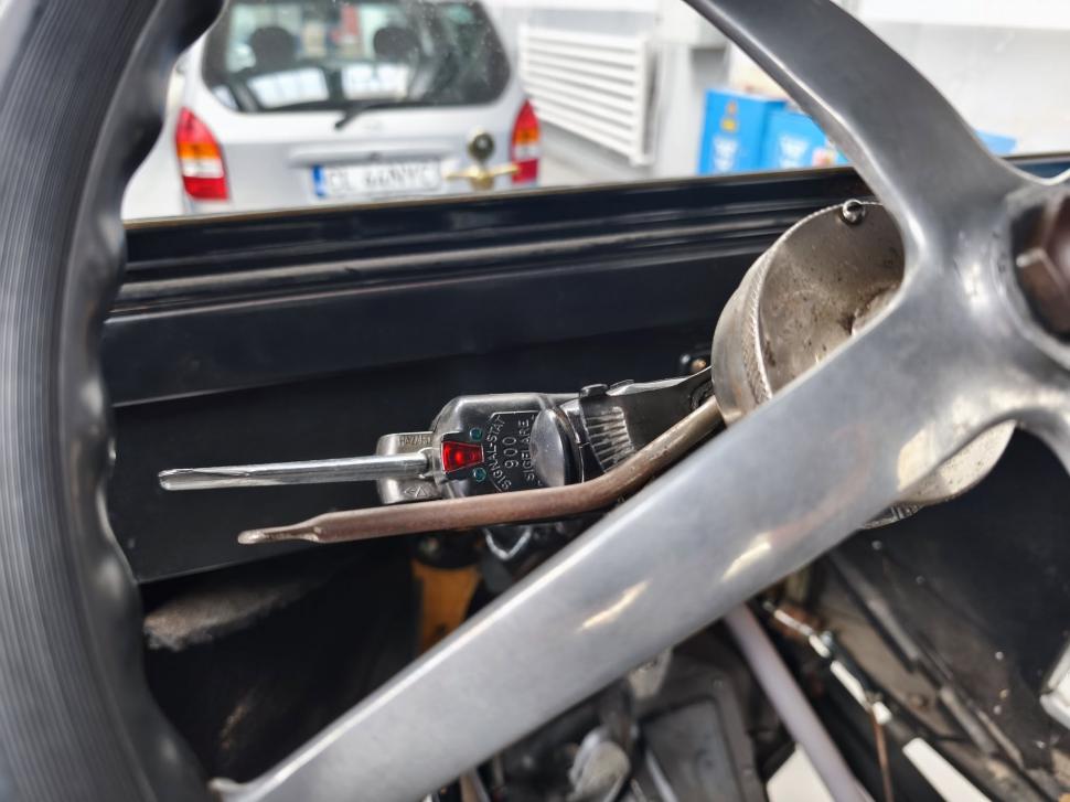 Un Ford Model T fabricat acum 102 ani, maşina care a lansat transportul rutier accesibil, a trecut pragul RAR 965687